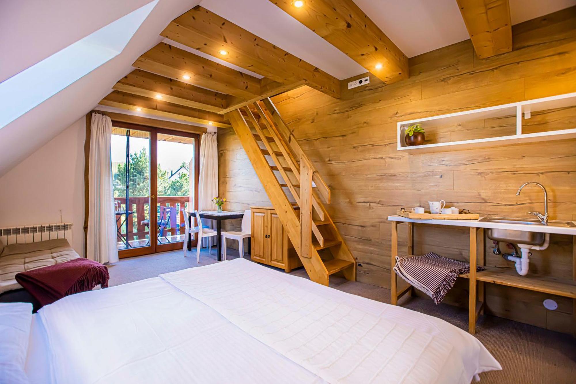 Holiday Home Holiday Raj Bešeňová 外观 照片