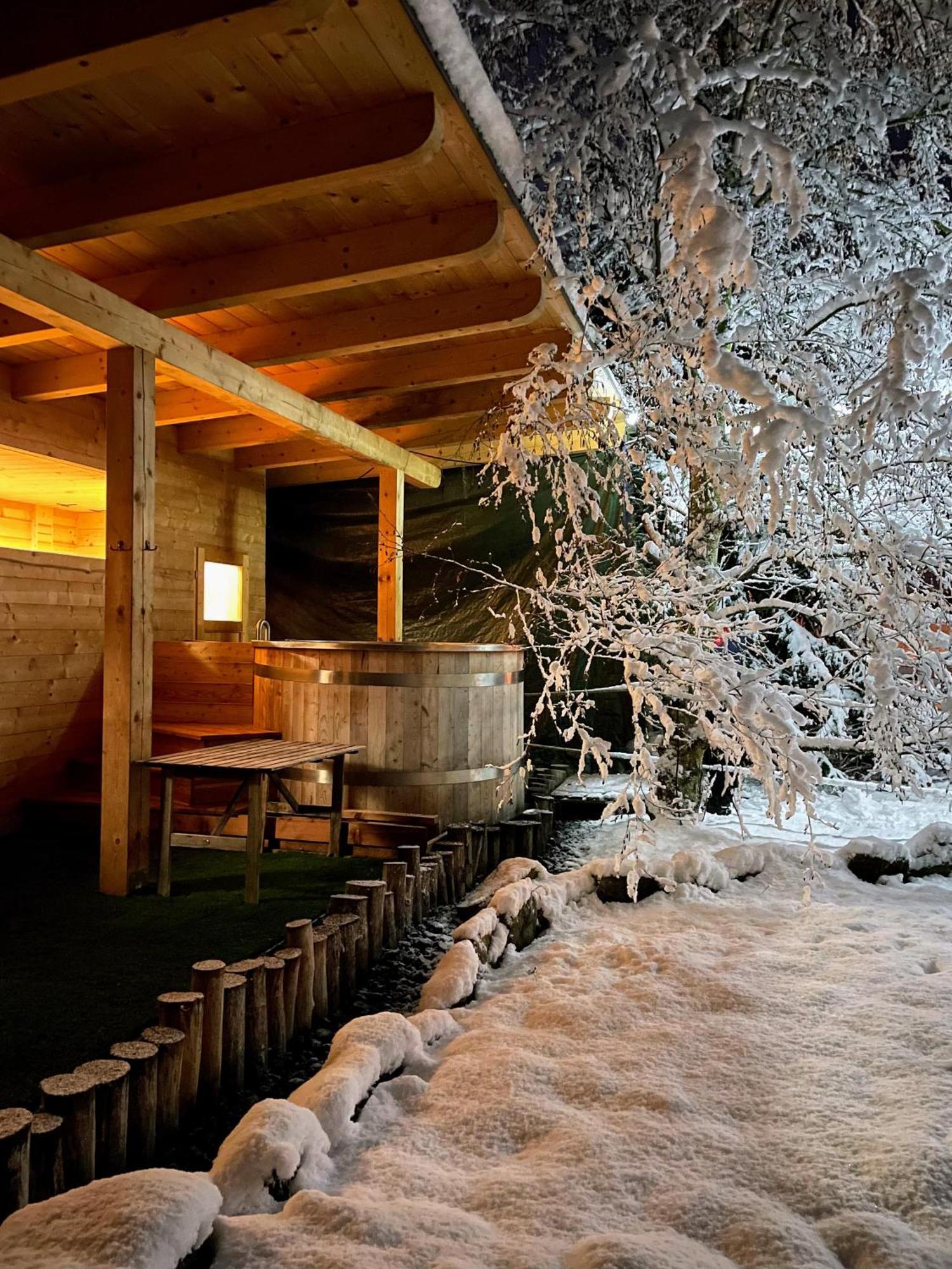 Holiday Home Holiday Raj Bešeňová 外观 照片
