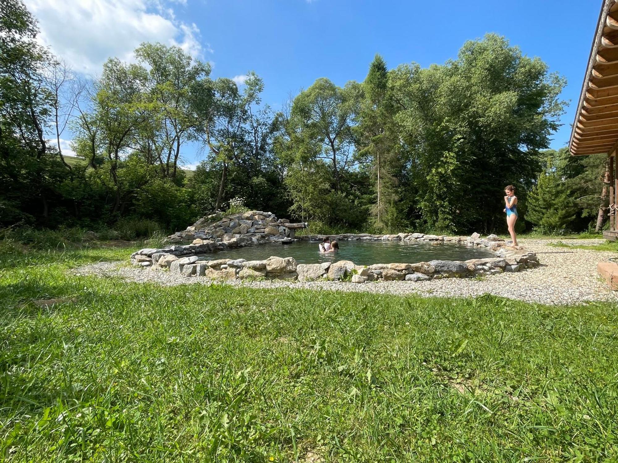 Holiday Home Holiday Raj Bešeňová 外观 照片
