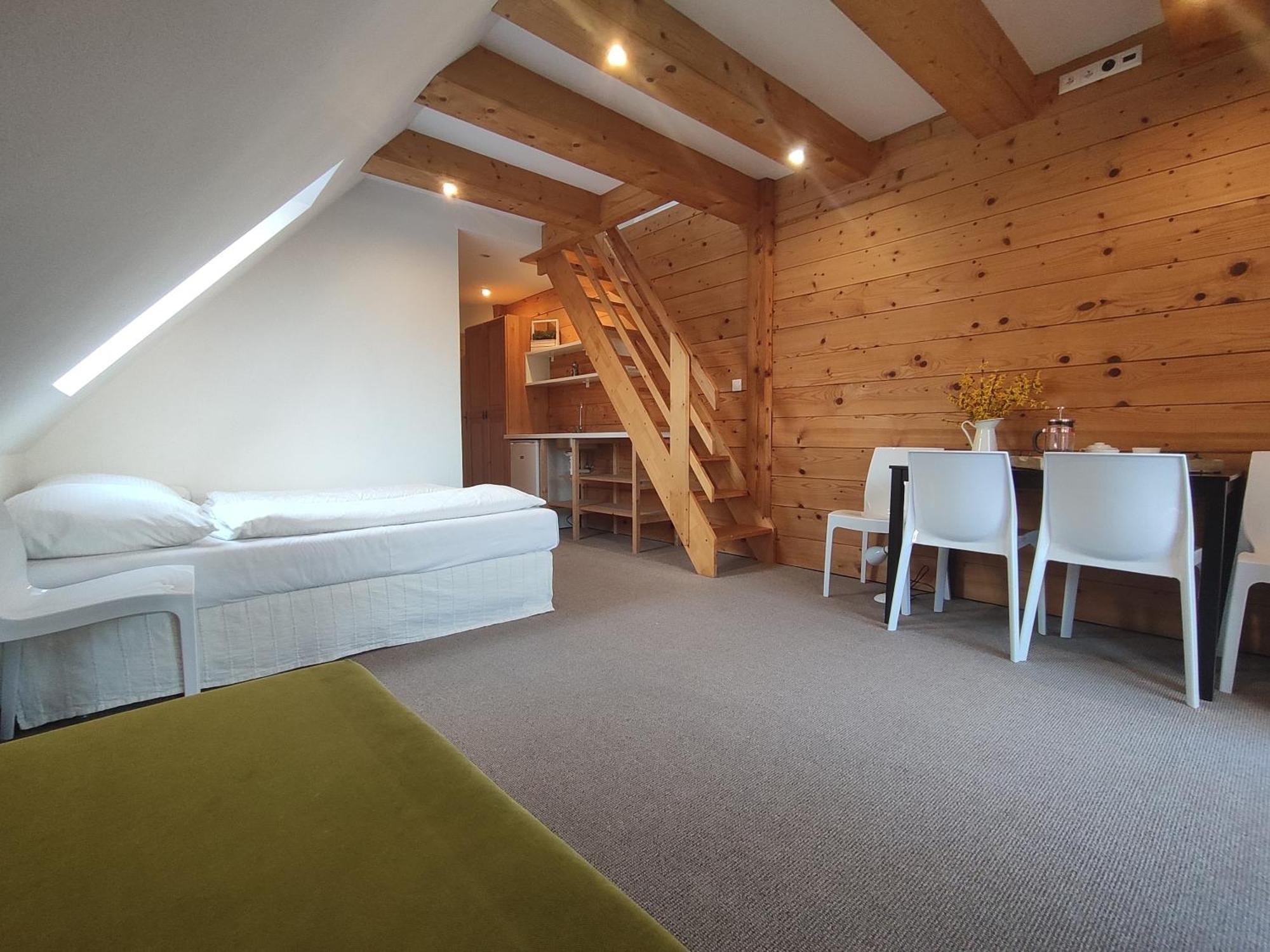 Holiday Home Holiday Raj Bešeňová 外观 照片